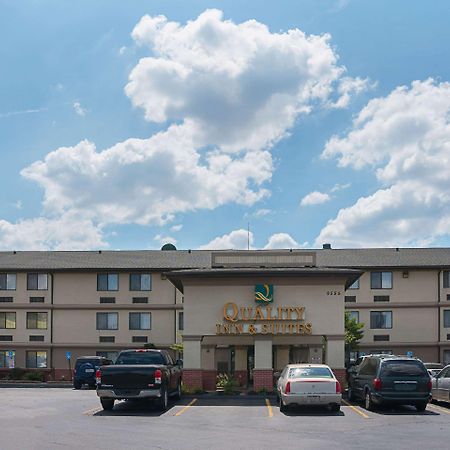 Quality Inn & Suites Detroit Metro Airport Romulus Dış mekan fotoğraf