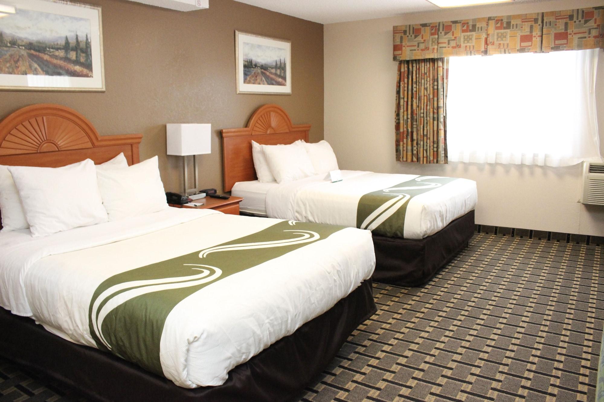Quality Inn & Suites Detroit Metro Airport Romulus Dış mekan fotoğraf