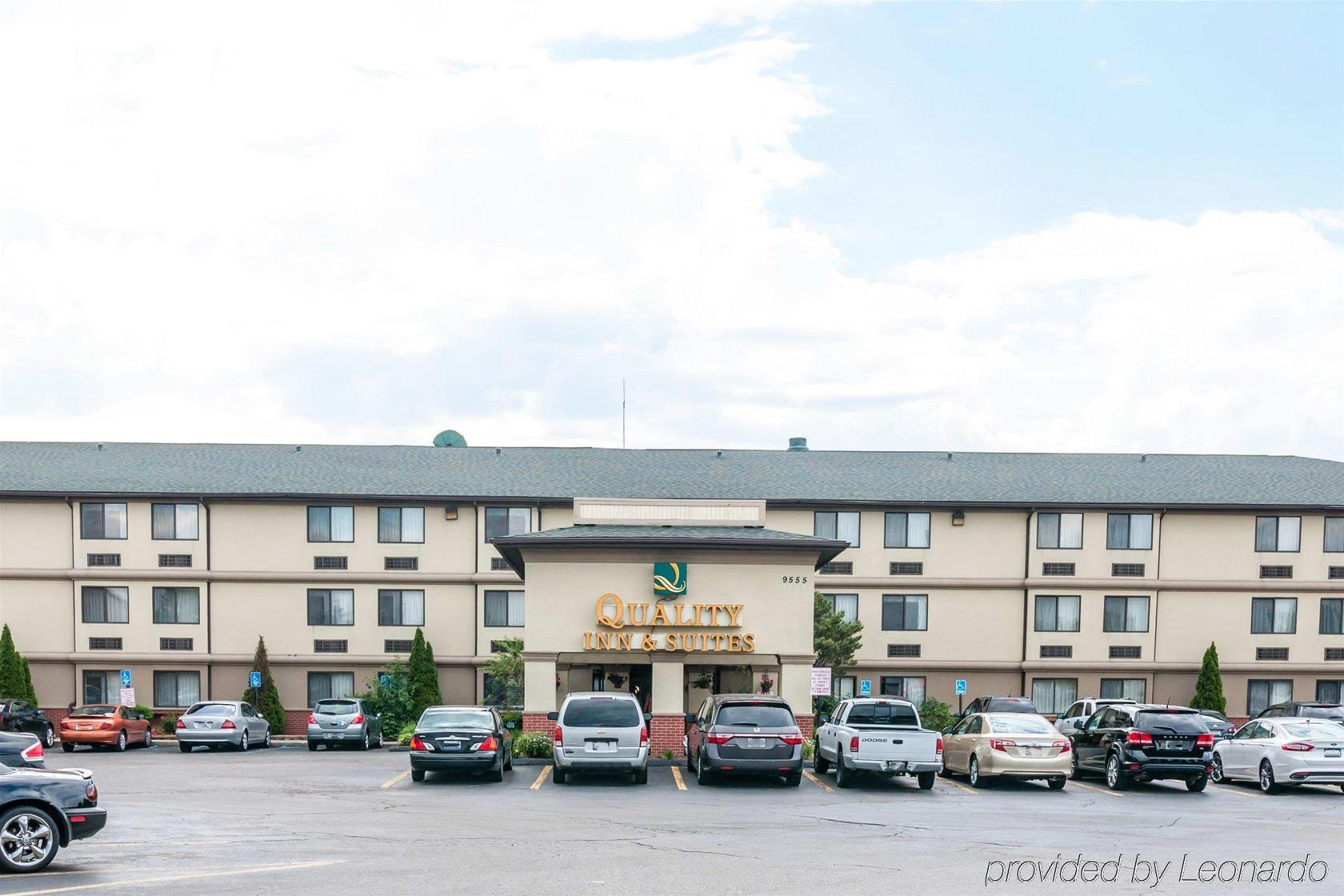 Quality Inn & Suites Detroit Metro Airport Romulus Dış mekan fotoğraf