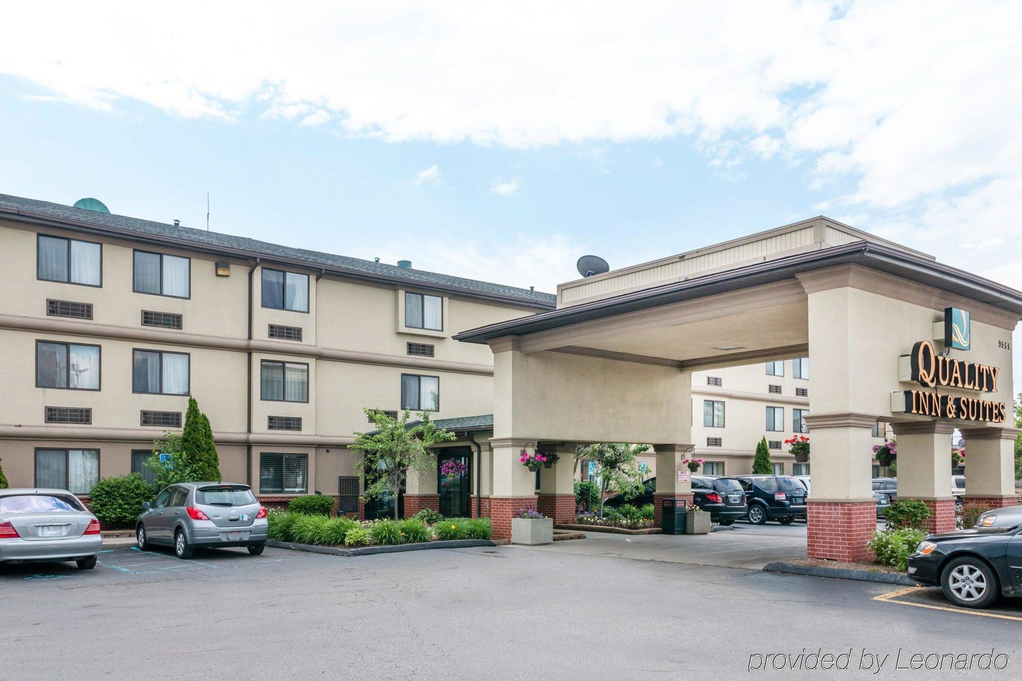 Quality Inn & Suites Detroit Metro Airport Romulus Dış mekan fotoğraf
